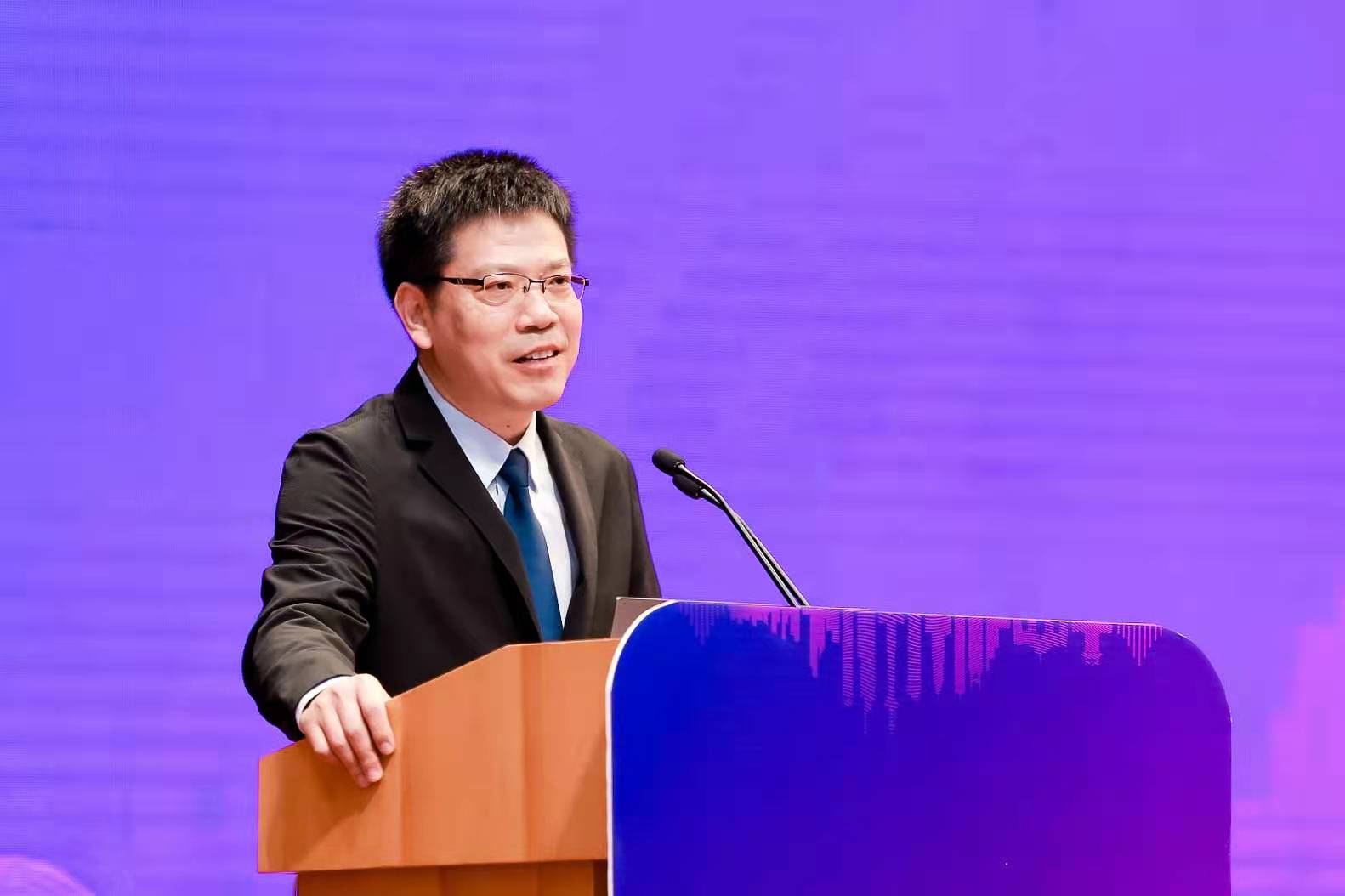 “2020新型智库治理暨思想理论传播论坛”举办 “2020新型智库治理暨思想理论传播论坛”举办